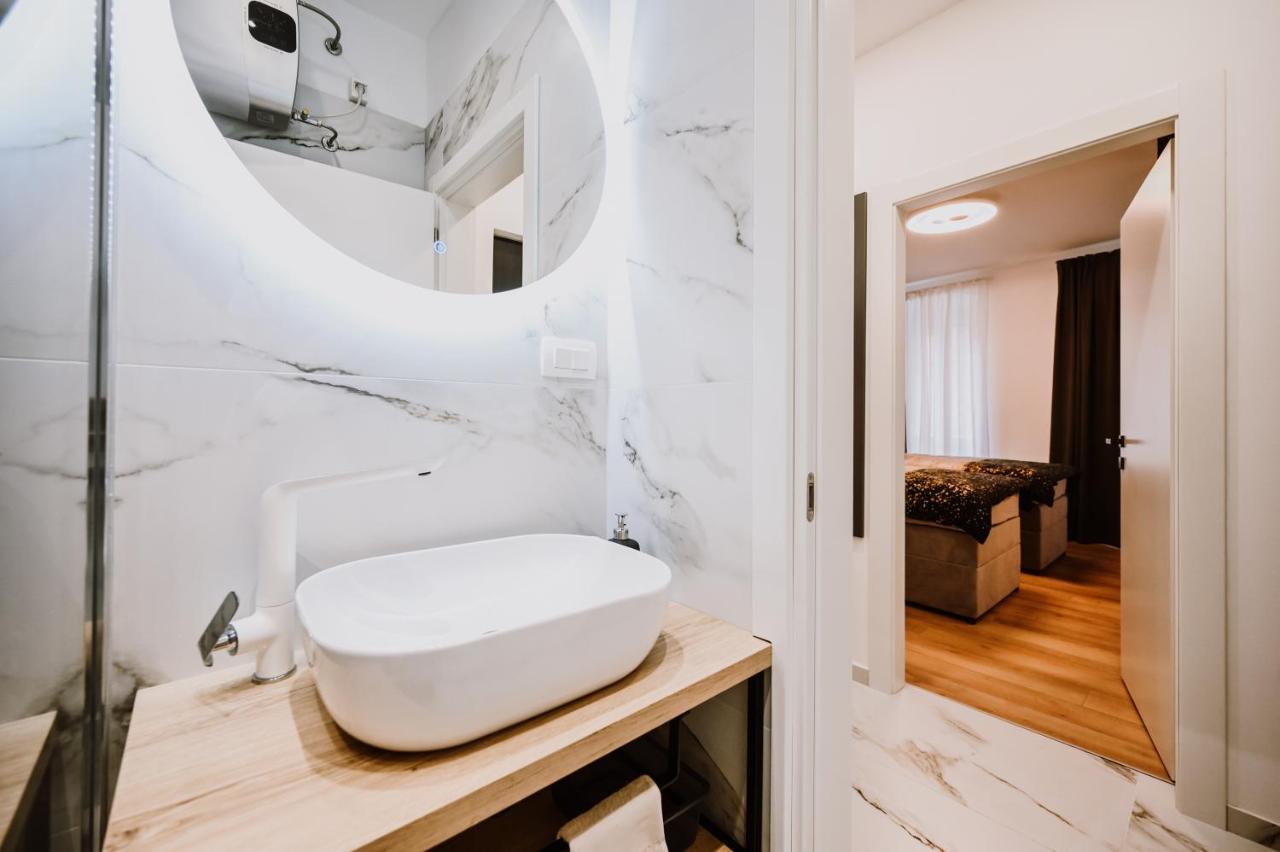 Old Square Apartment ริเยกา ภายนอก รูปภาพ